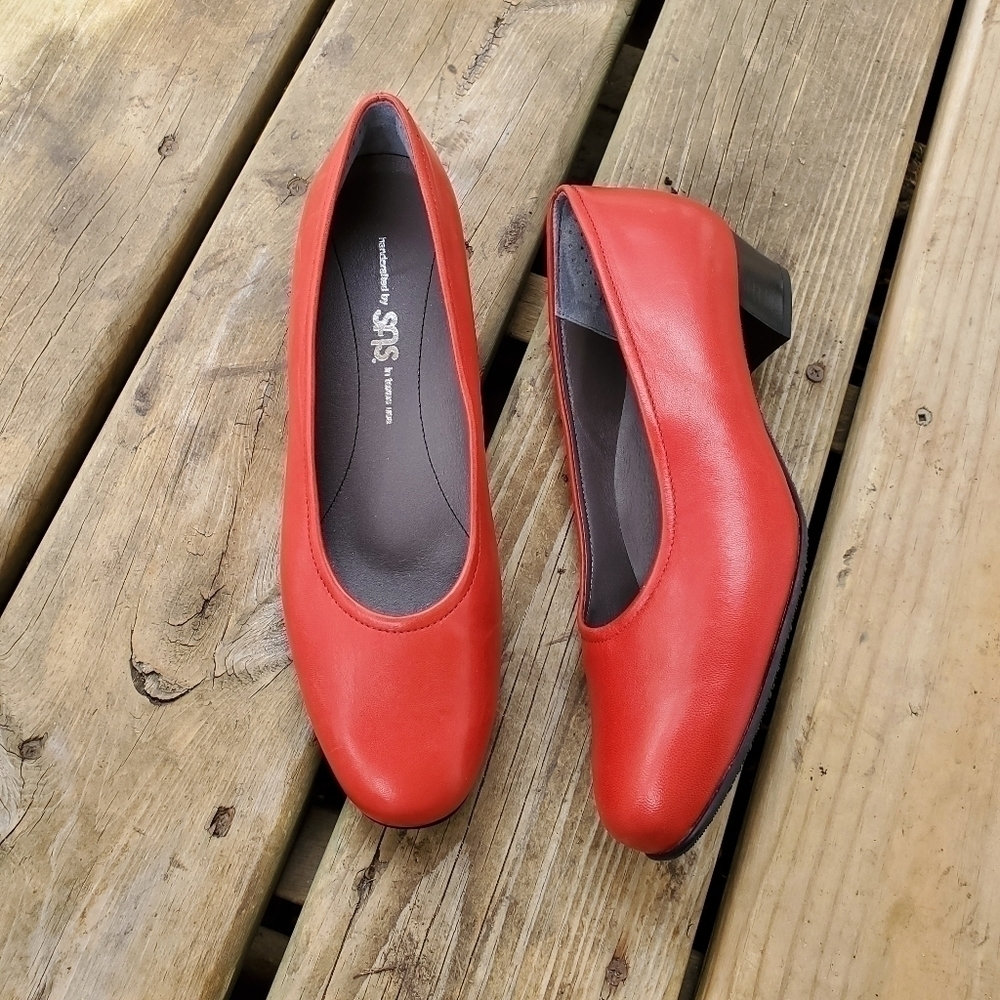 SAS Regina Red Leather Block Low Heel Round Toe Comfort‎ Pumps 8
